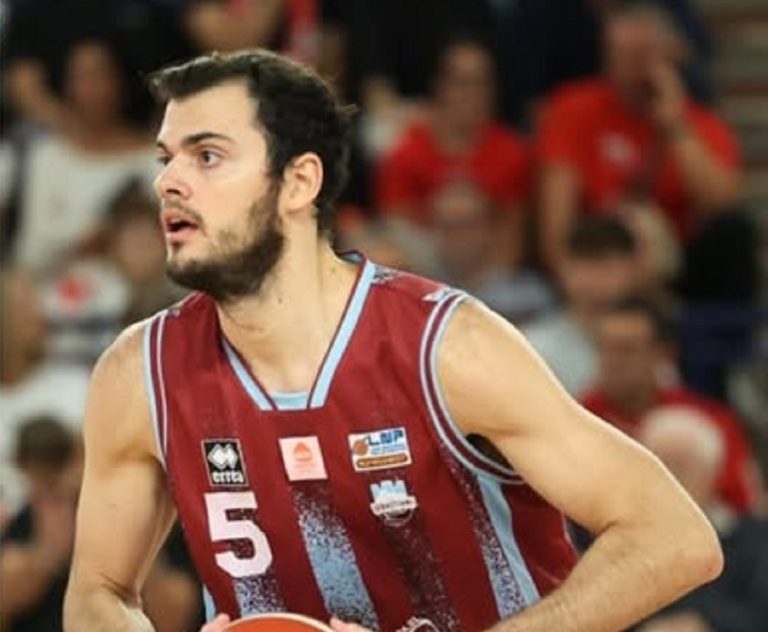 La Sebastiani Rieti sbanca il PalaGesteco e batte Cividale 75-84