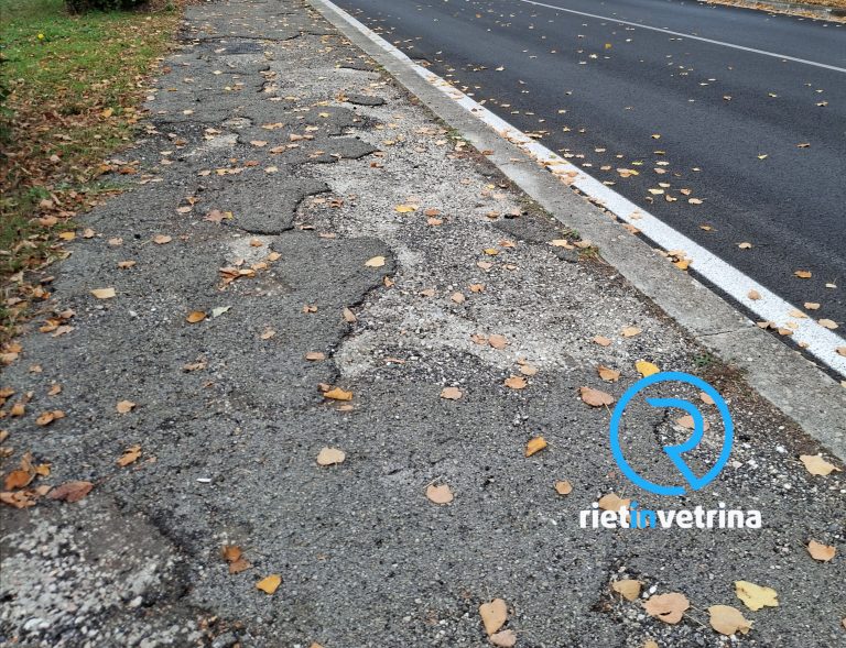 SEI TU IL REPORTER di Rietinvetrina – “I marciapiedi di via Ugo La Malfa distrutti e dimenticati”