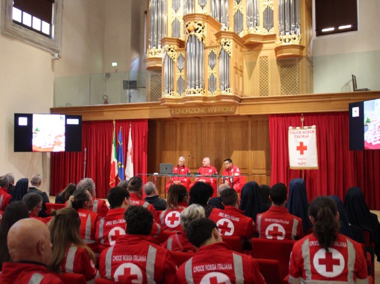 Il Presidente Nazionale CRI Rosario M. G. Valastro in visita a Rieti. Premiata la Fondazione Varrone