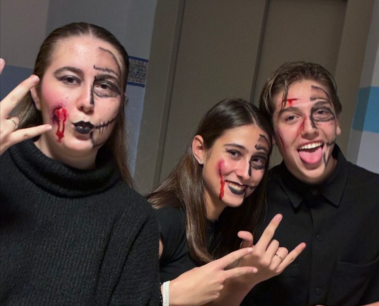 Brividi e Sorrisi al Convitto IPSSEOA di Rieti: Un Halloween da paura! – LE FOTO