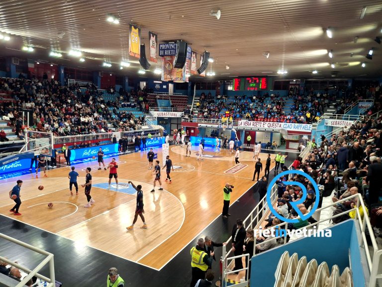 LE FOTO dell’emozionante ritorno al PalaSojourner per Sebastiani – Urania