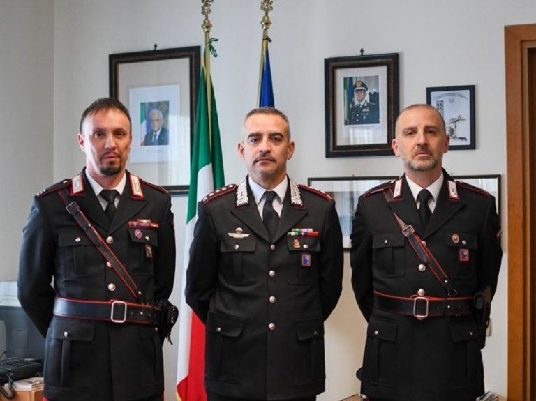 Il maresciallo capo Marco Azzarello alla Stazione di Contigliano. Il maresciallo capo Diego Fanella alla stazione Fiamignano