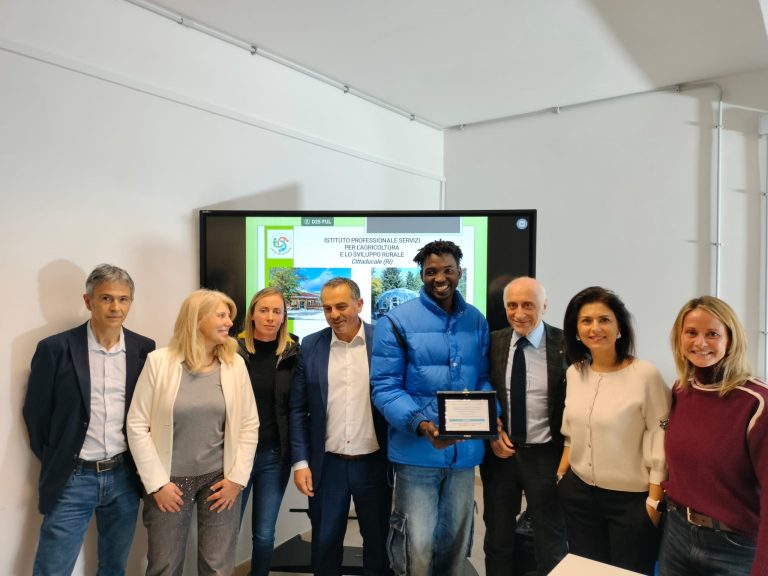 Premio “Storie di alternanza e competenze”, riconoscimento all’Agraria Luigi di Savoia e all’Artistico EPN