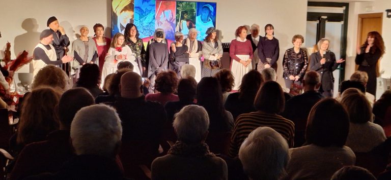 Sold out per il teatro dell’ALCLI: sala gremita per la nuova rappresentazione del laboratorio teatrale dell’Associazione – LE FOTO