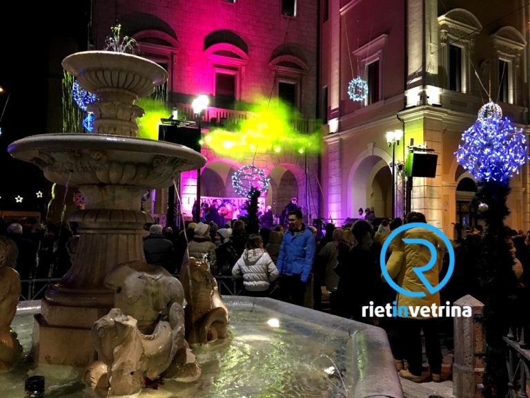 Festa Capodanno 2026, il Sindaco di Rieti vieta bottiglie in vetro e spray urticanti in piazza Vittorio Emanuele II