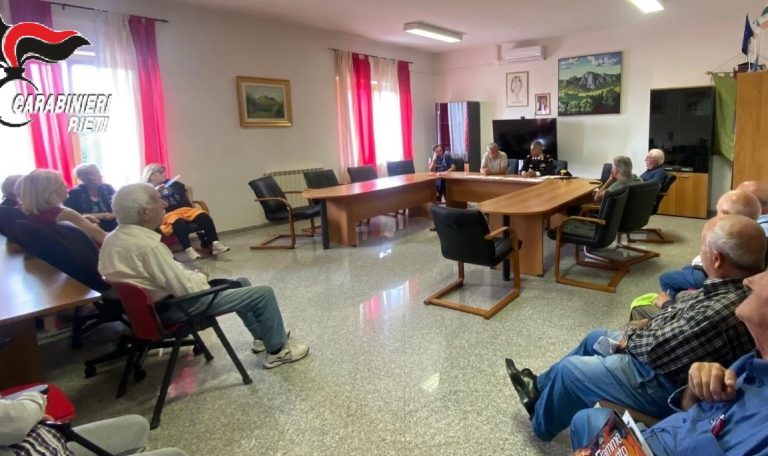 Campagna informativa dell’Arma Carabinieri a Collegiove contro le truffe