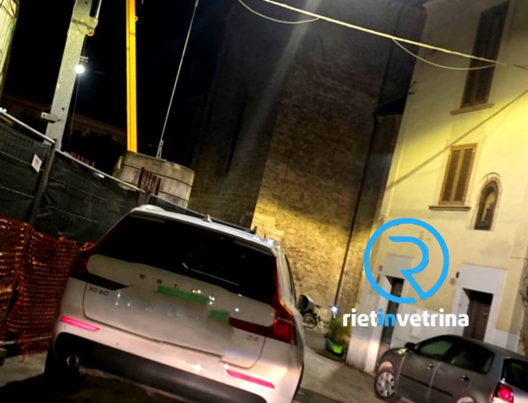 SEI TU IL REPORTER di Rietinvetrina – “In via Tancredi auto posteggiate sempre in mezzo strada”