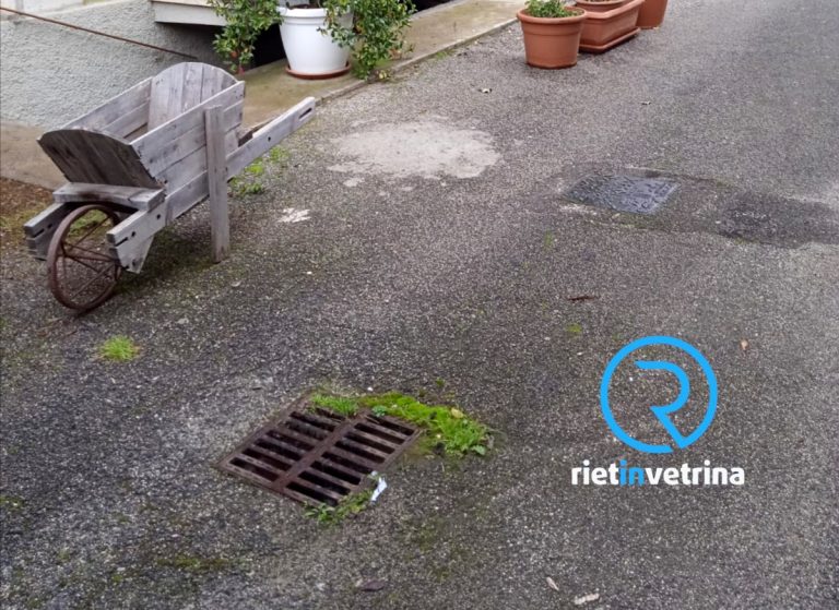 SEI TU IL REPORTER di Rietinvetrina – Francesca: “In via Cervellati fognature vecchie e cattivi odori”