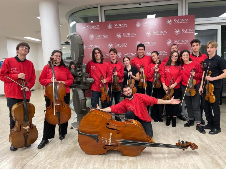 Domenica 21 dicembre speciale Concerto di Natale nella Casa di Accoglienza ALCLI con l’Orchestra degli Ostinati