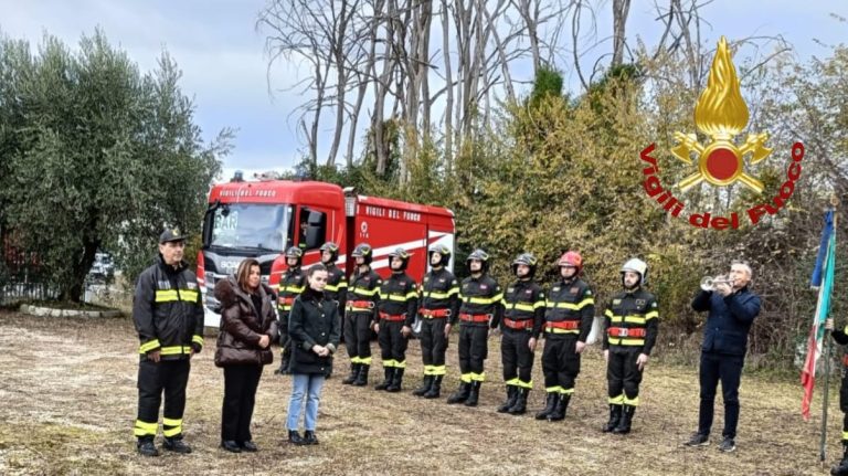 Deposta corona in memoria di Stefano Colasanti al km+39,00 della Salaria per Roma