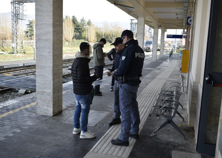 Controlli straordinari della Polizia di Stato di Rieti anche alla Stazione FS