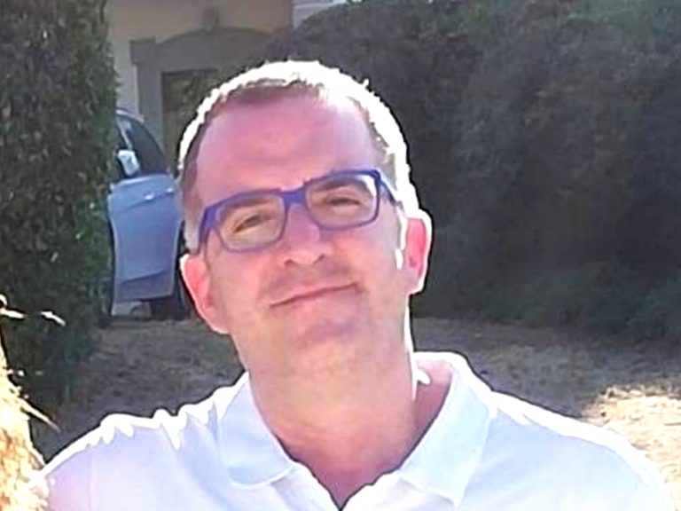 A Campoloniano i funerali di Riccardo Petrongari, commerciante trovato senza vita nel suo negozio di Rieti