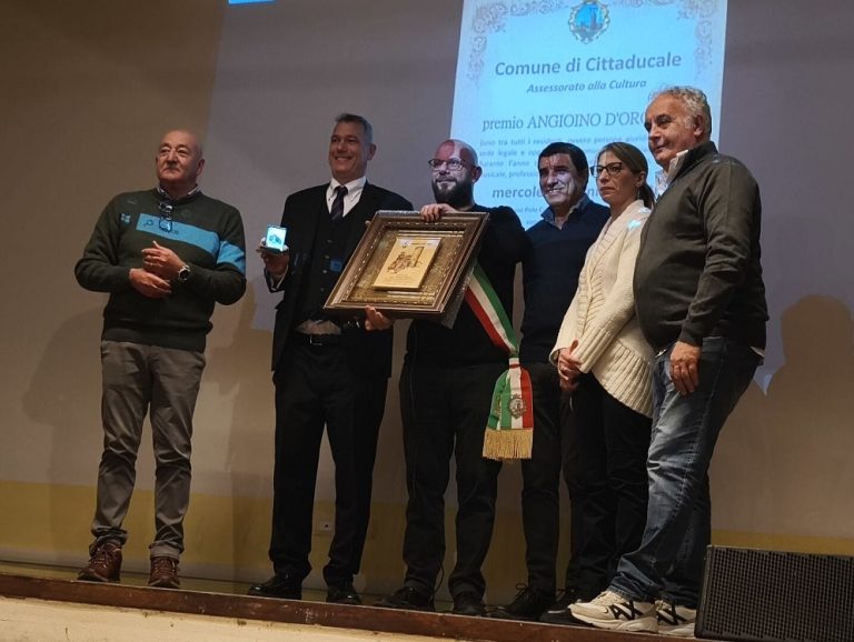 Angioino d’Oro 2025 a Stefano Folio, AD di SEKO – TUTTI I PREMIATI