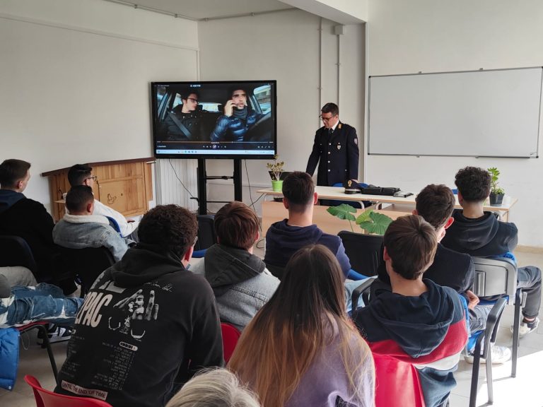 A scuola di sicurezza stradale: la Polizia di Stato incontra gli studenti del Savoia di Rieti