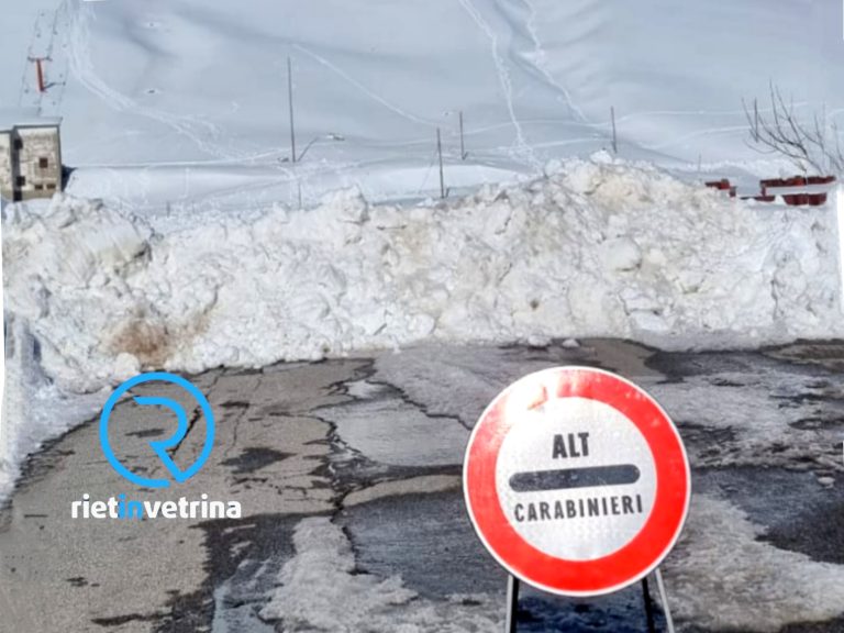 Terminillo, causa rischio valanghe ancora chiusa la strada dopo il Residence Rialto direzione Rifugio Sebastiani