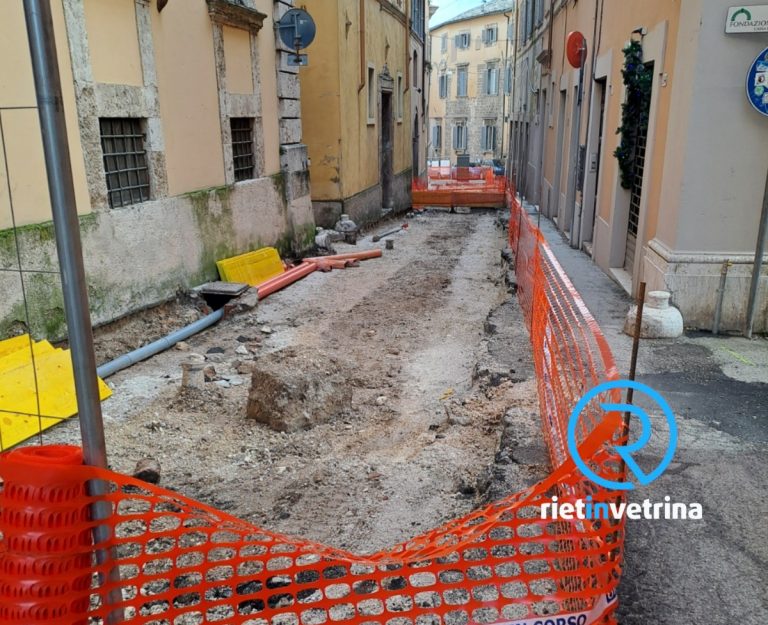 Lettera aperta di Emanuele Maria agli assessori Chiarinelli e Rositani: “Via Garibaldi ridotta ad un ‘cul de sac’. E i parcheggi continuano a diminuire”