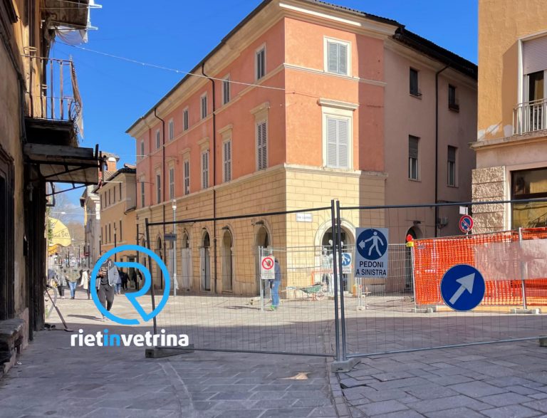 SEI TU IL REPORTER – “Via Sant’Agnese chiusa al transito veicolare (anche ai residenti) senza segnalazione di vie d’ingresso alternative”