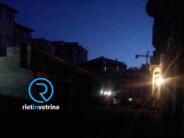 SEI TU IL REPORTER – Valentino: “Stasera qualcuno ha scoppiato petardi nel parcheggio dietro al Comune di Rieti. È normale?”