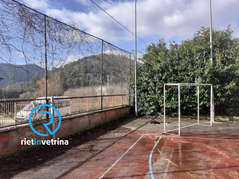 Messa in sicurezza la rete del campo da gioco, i ringraziamenti del Centro Sociale di Villa Reatina