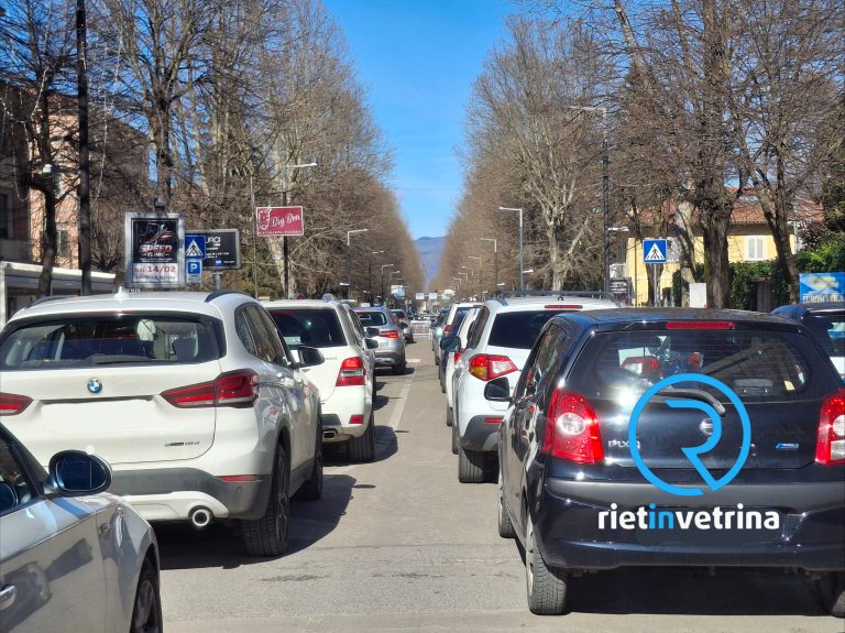 SEI TU IL REPORTER – Sandro: “Anche oggi in viale Maraini passaggio a livello chiuso oltre 20 minuti”