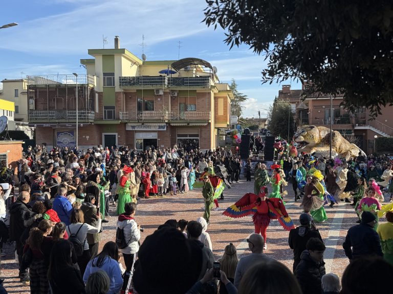 Inizia a Passo Corese il Carnevale di Fara in sabina 2026 – LE FOTO