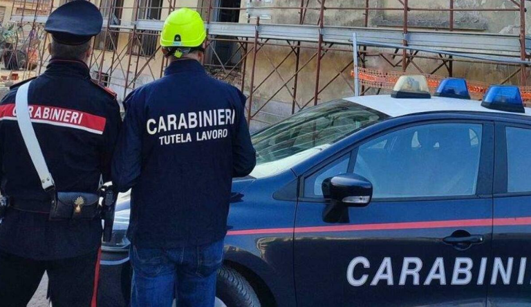 Irregolarità in un cantiere: Carabinieri NIL denunciano tre persone e sospendono i lavori