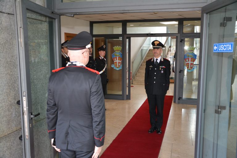 Il Generale di Divisione Ugo Cantoni fa visita al vescovo Piccinonna e al Comando Carabinieri di Rieti