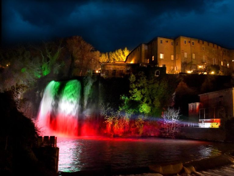 Bagliori nella notte, ANBI Lazio: “Le idrovore si accendono di tricolore in tutta la Regione”
