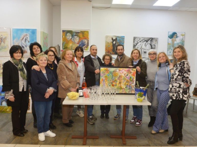 Santina Proietti premiata “Donna dell’Anno” durante la Mostra “Women in Art” 2026