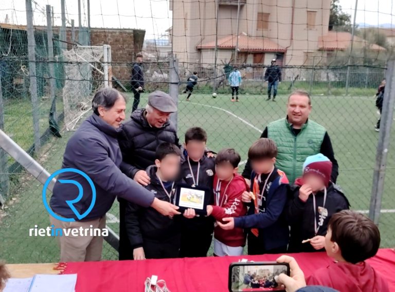 Tanti bimbi al torneo di calcio organizzato da don Zenek per il 50° anniversario della Dedicazione