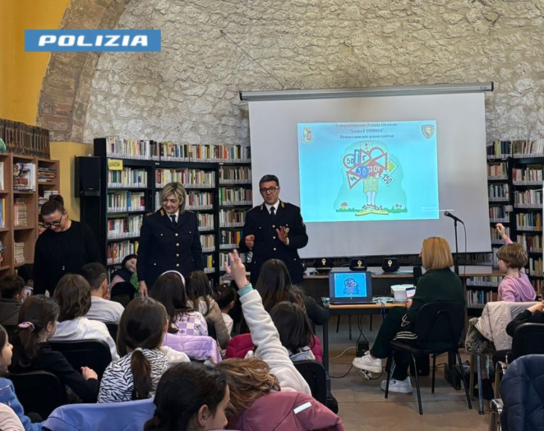 La Polizia di Stato nelle scuole reatine con il progetto “PretenDiamo Legalità”