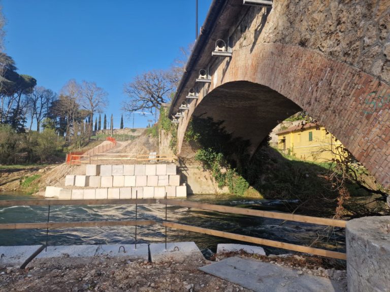 Ponte Cavallotti, al via i lavori per il rinnovo dell’acquedotto
