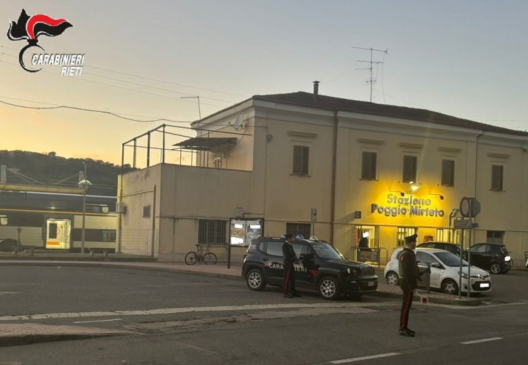35enne sardo dà in escandescenze mentre è sul treno ed interrompe il pubblico servizio zona stazione di Poggio Mirteto: denunciato