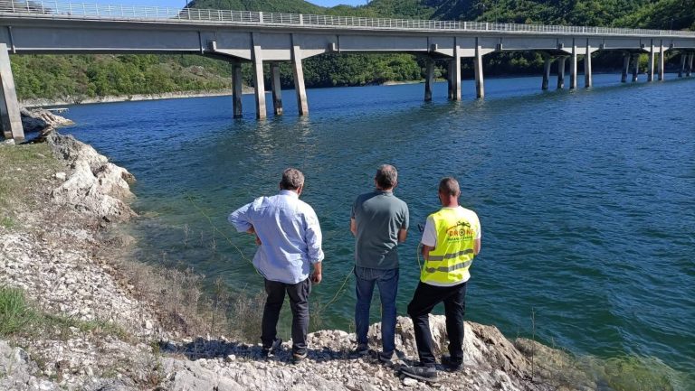 Al Lago del Turano ispezioni con drone marino
