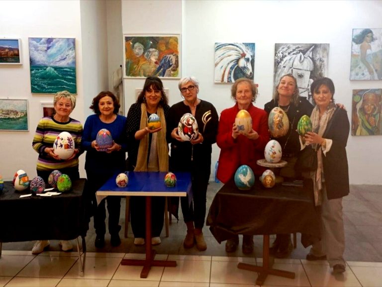 Conclusa l’estemporanea di pittura “Uovo d’Arte” a cura dell’Associazione Porta d’Arce e del gruppo Women in Art