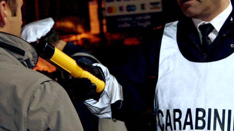 Fermate 4 persone sotto effetto di droga o alcool
