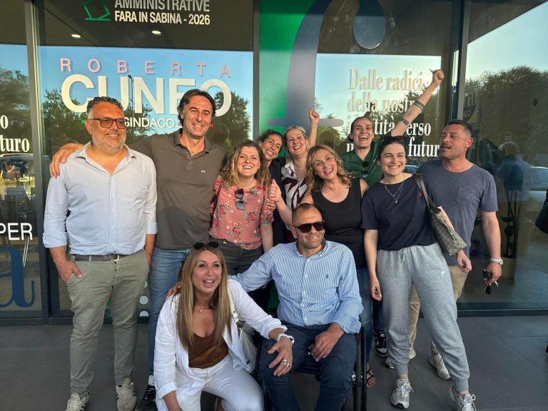 Tutta la gioia della Cuneo per la riconferma a sindaco di Fara in Sabina