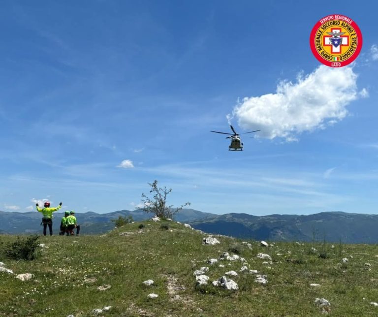 Conclusa l’attività addestrativa tra Soccorso Alpino e Speleologico Lazio e Polizia di Stato dedicata alle procedure operative con elicottero