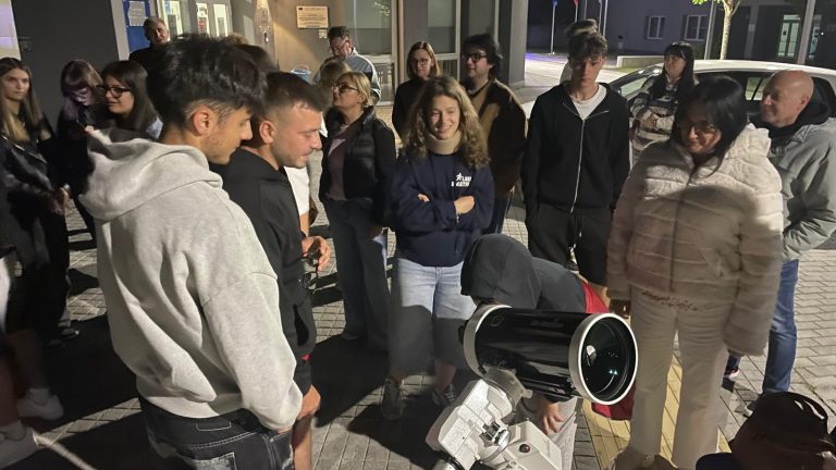 “Costellazioni e Miti”, al Liceo Marchionne di Amatrice evento serale organizzato dal personale educativo del Convitto – LE FOTO