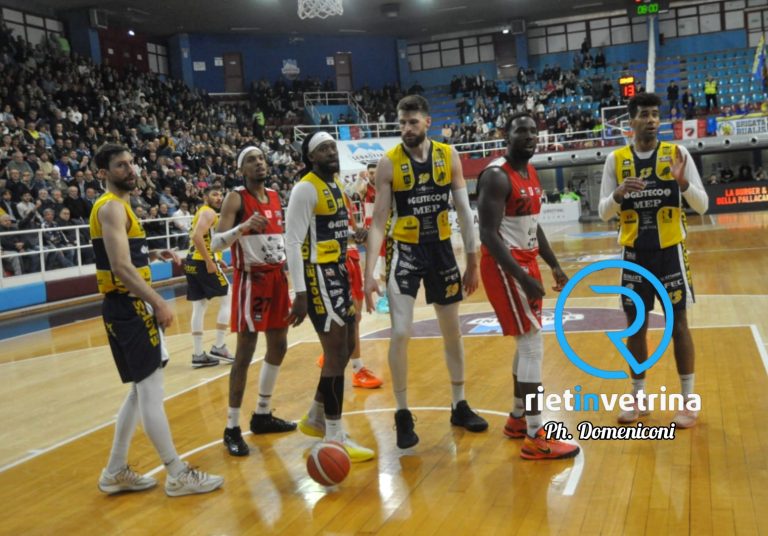 La Sebastiani Rieti esce dai play-off. Decisiva la sconfitta per 78-90 in Gara4