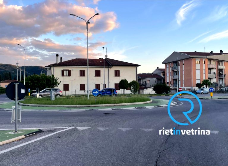 SEI TU IL REPORTER – Giulio: “A Rieti rotatorie piccole e malfunzionanti. Creano disagi e pericoli”