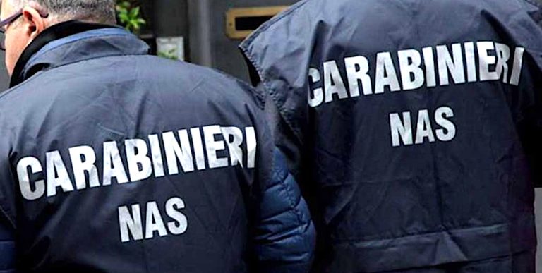 NAS di Rieti sequestrano 21mila chili di derrate alimentari ad un supermercato. A Passo Corese sequestrati 351 confezioni di alimenti per animali