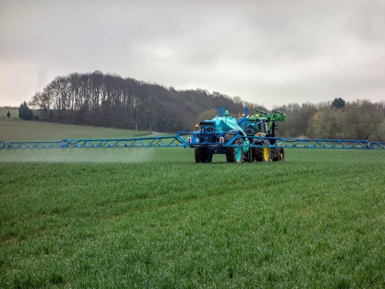 Agricoltura, Federacma: “Blocco totale degli investimenti in meccanizzazione, a rischio imprese e occupazione”