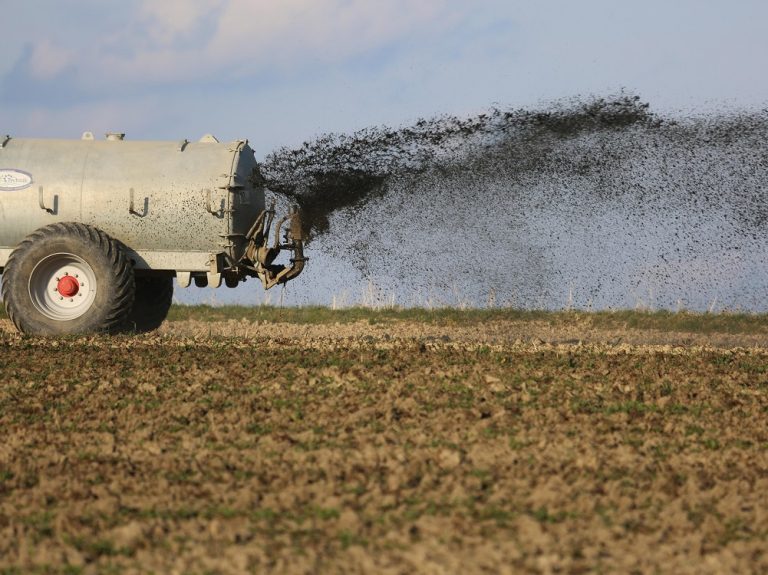 Fertilizzanti, Confeuro: “Ok Commissione UE, ma svolta è agricoltura meno dipendente da chimica”