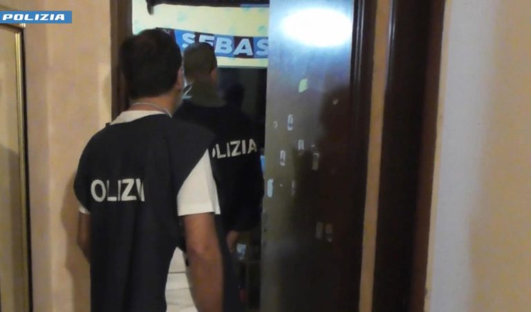Anche i nuovi 5 arrestati accusati di omicidio in concorso del Marianella e tentato omicidio in concorso dell’autista del pullman pistoiese