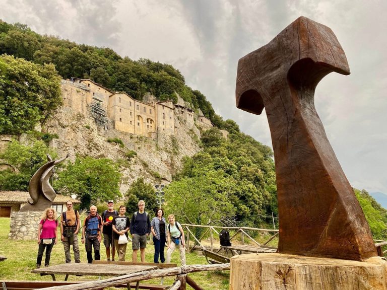 Giornalisti della Comunità Radiotelevisiva Italofona in cammino nella Valle Santa Reatina sulle orme di San Francesco