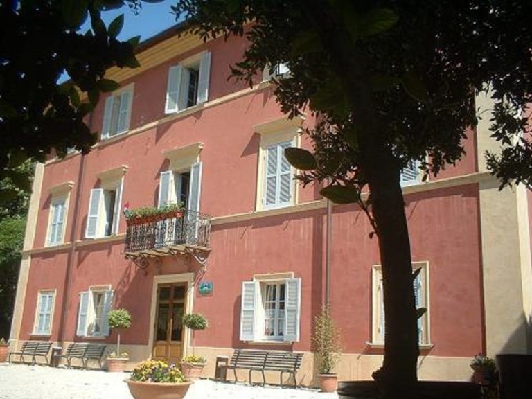 Villa Franceschini, Comune di Contigliano: “Basta disinformazione”