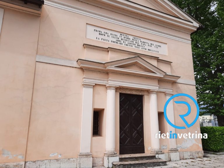 Atto vandalico all’interno della Chiesa di Madonna del Cuore in piazzale Melvin Jones. Crocefisso rigirato