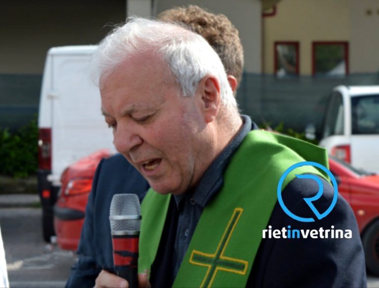 Don Rino: “Al male fatto alla nostra chiesa rispondo con la preghiera”