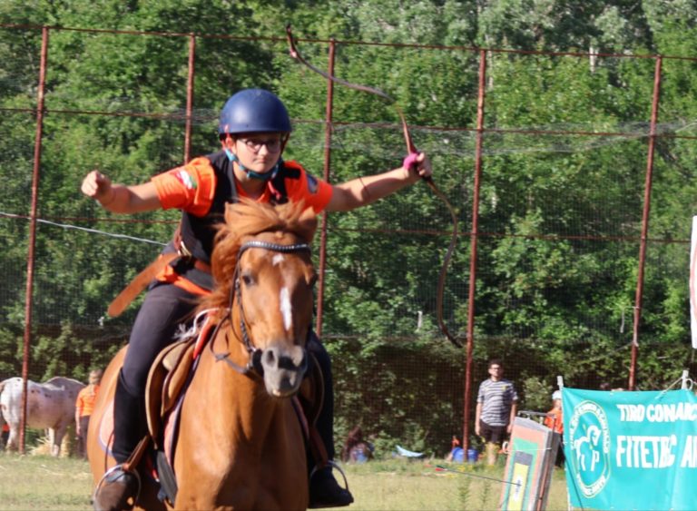 La reatina Eva Gargiulo conquista il Trofeo Nazionale Cadetti di Tiro con l’Arco a cavallo